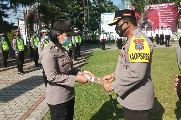 19 Personel Polres Bitung...
