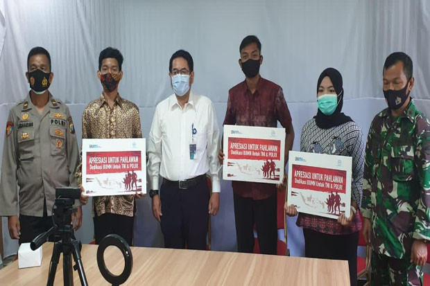 PT PP Berikan Bantuan...