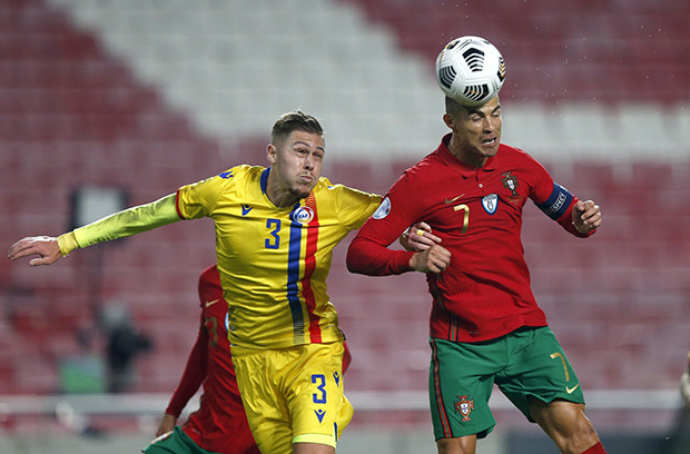 Italia dan Portugal...