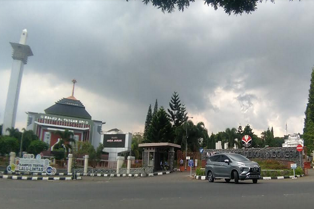 Lima Pegawai Positif...
