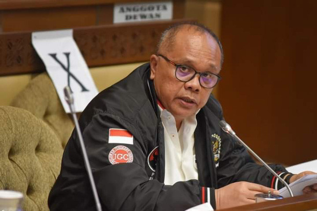 DPR Puji Mendagri Getol...