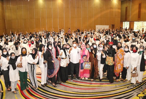 Komunitas Hijabers Milenial...