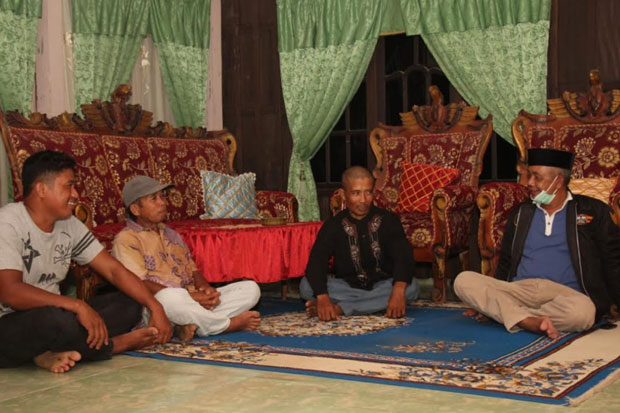 Dukungan Warga Terus...