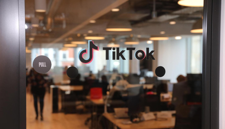 Pelarangan TikTok di...