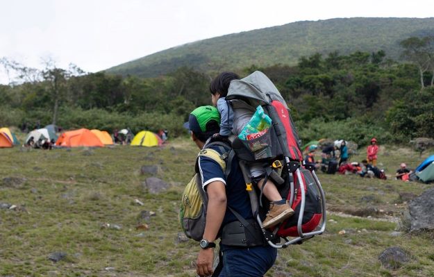 Cerita Seru Mendaki...