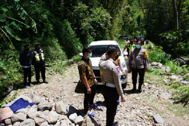 Bikin Merinding, Kisah...