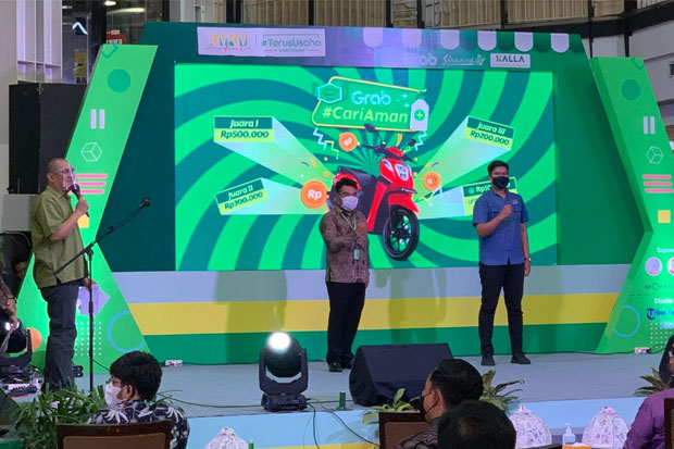 Grab dan Astra Motor...
