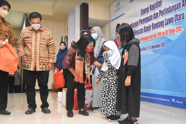 Menteri PPPA Ajak Bantu...