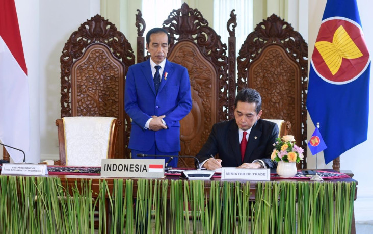Kerja Sama RCEP Dimulai,...