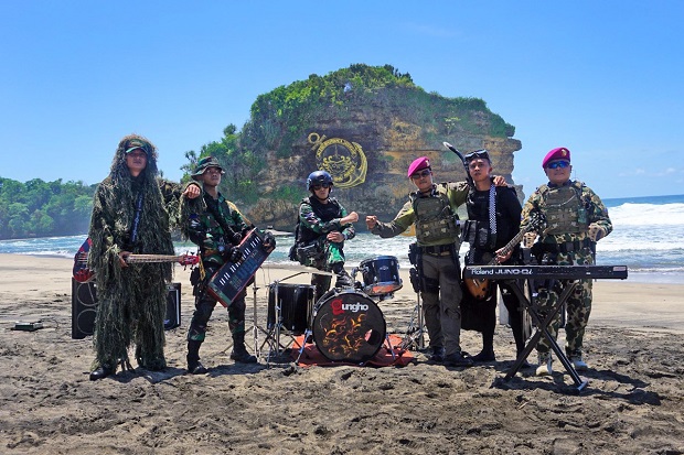 Garangnya Grup Band...