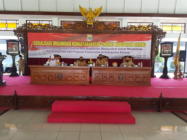 Bupati Batang Minta...