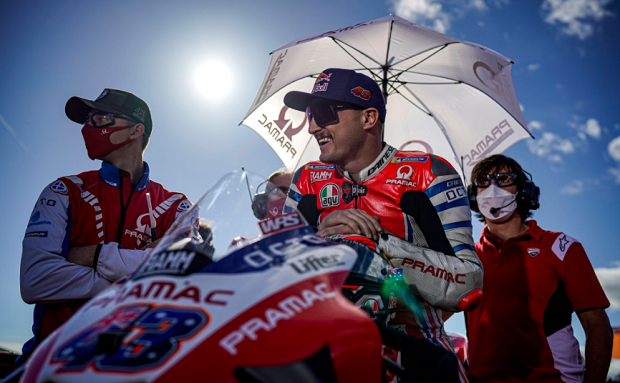 Gagal Juara di GP Valencia,...
