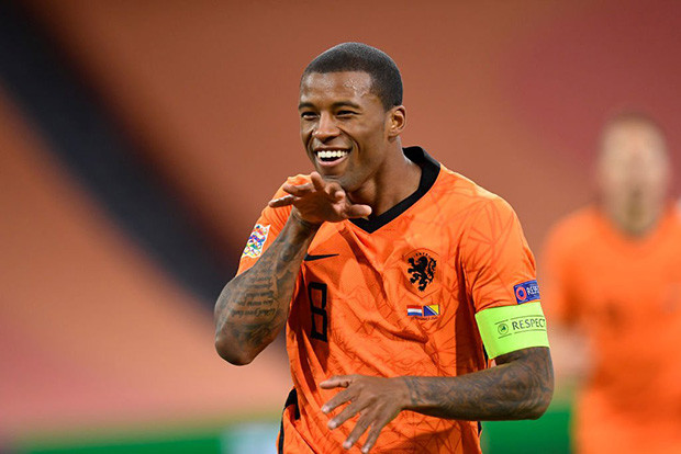 Gini Wijnaldum Masuk...