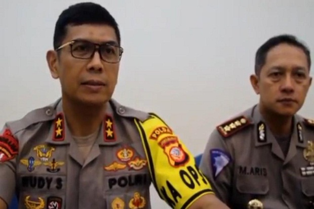 Kapolda Jabar Dicopot,...