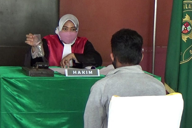 Warga di Wajo Disidang...