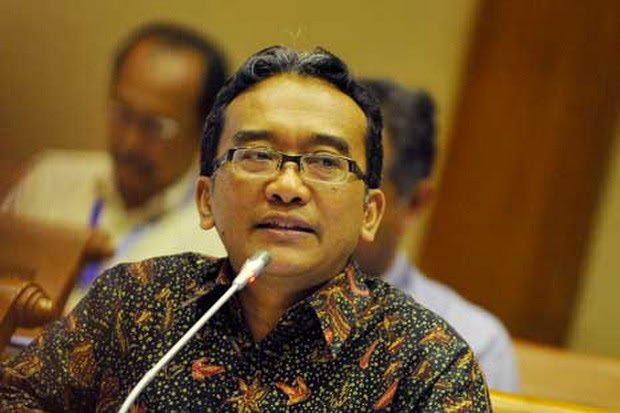 Perberat Vonis, Pengadilan...