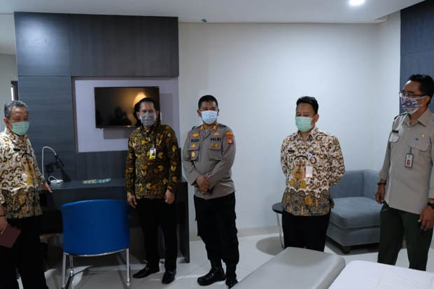 Wisma Makara UI Resmi...