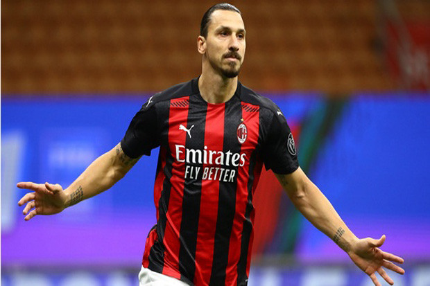 Ibrahimovic Bisa Main...