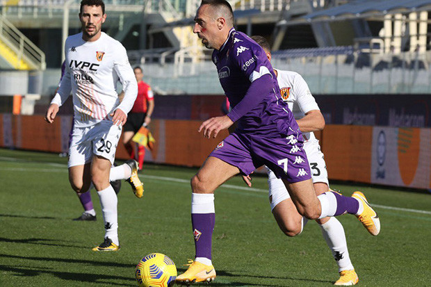 Debut Cesare Prandelli:...