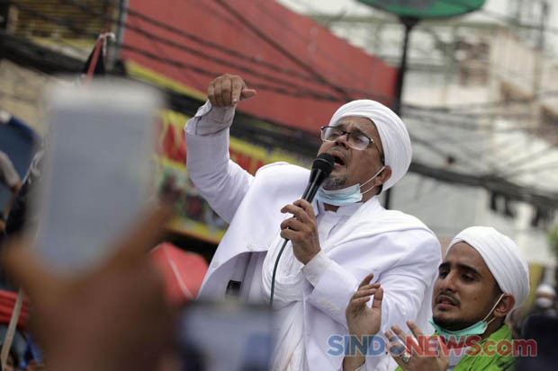Petugas Gabungan Datangi...