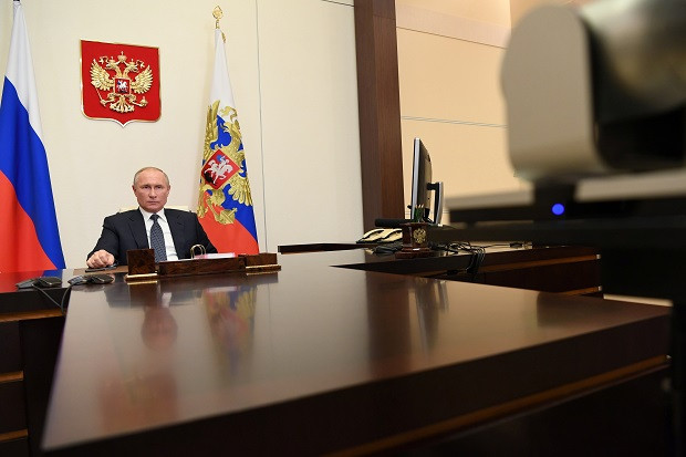 Putin Sebut Sistem Pemilu...