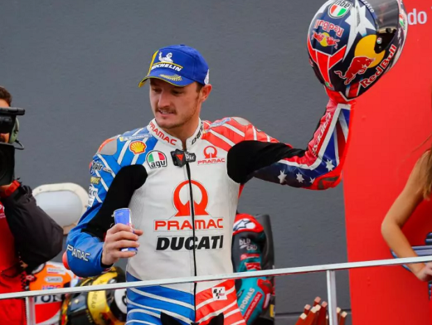 Miller Pilih Buru Podium...