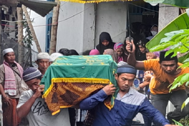 Tak Mahir Berenang,...