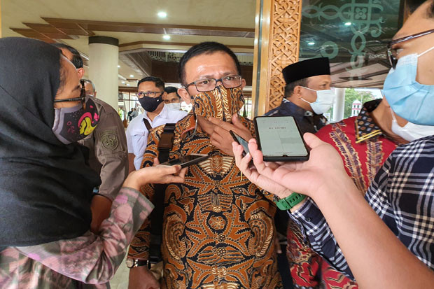 Anies Baswedan Unggah...
