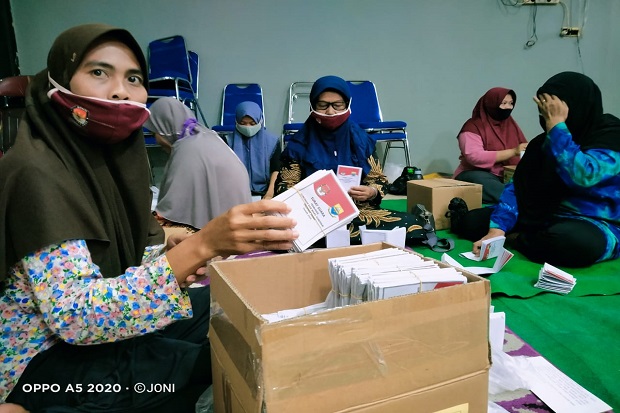 921 Surat Suara untuk...