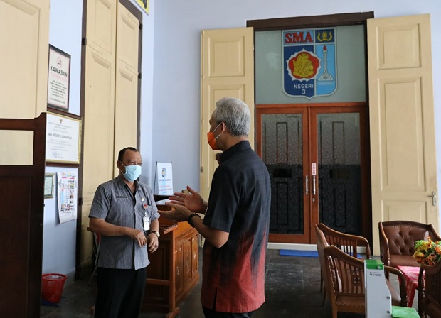Gubernur Jateng Cek...