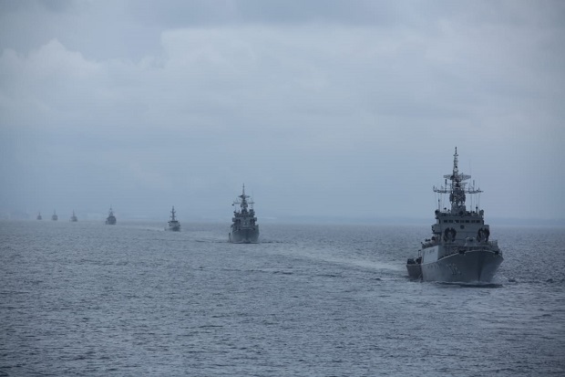 TNI AL Kerahkan 9 Kapal...