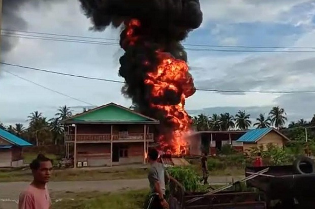 SPBU Meledak di Mentawai,...