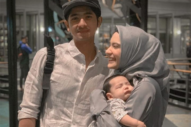 Arya Saloka Lepas Cincin...