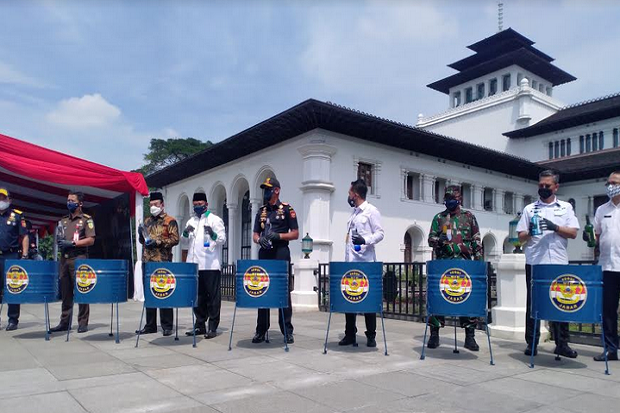 Bea Cukai Jabar Musnahkan...