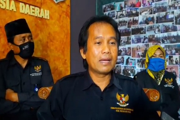 Biadab, Siswi SMP di...