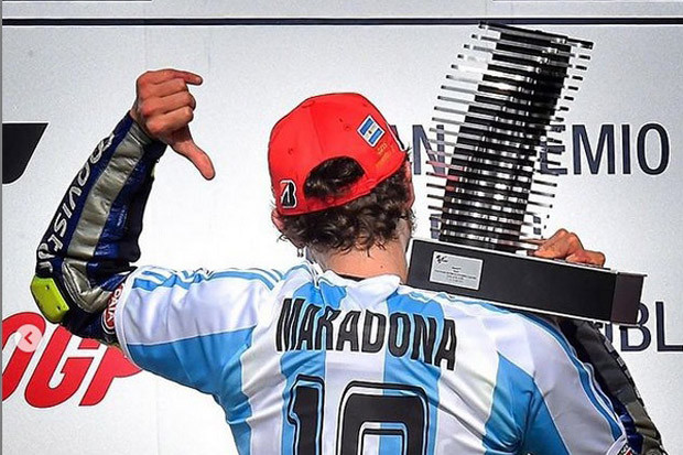 Maradona Hadir di Garasi...