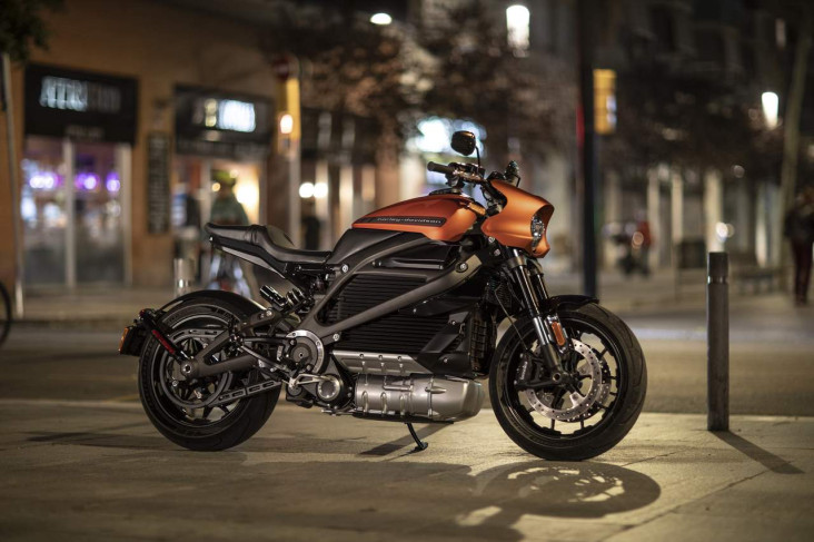 Bukan Bangkrut, Harley-Davidson...