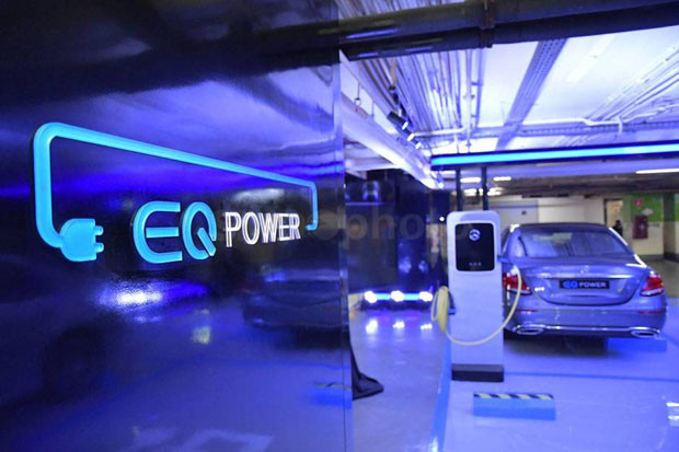 Punya Mobil PHEV atau...