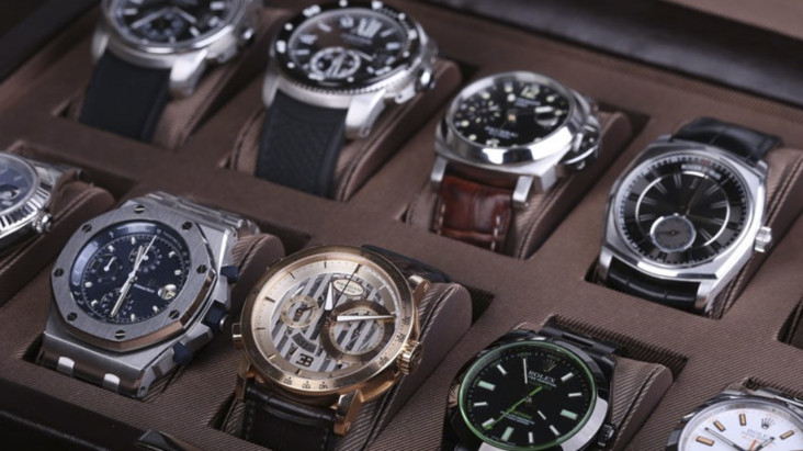 10 Merek Jam Tangan...