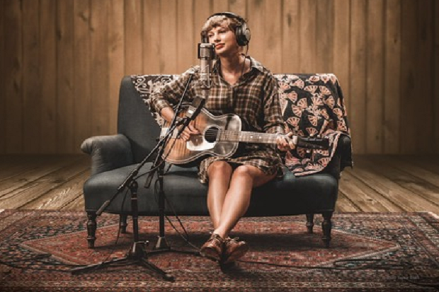 Konser Spesial Taylor...
