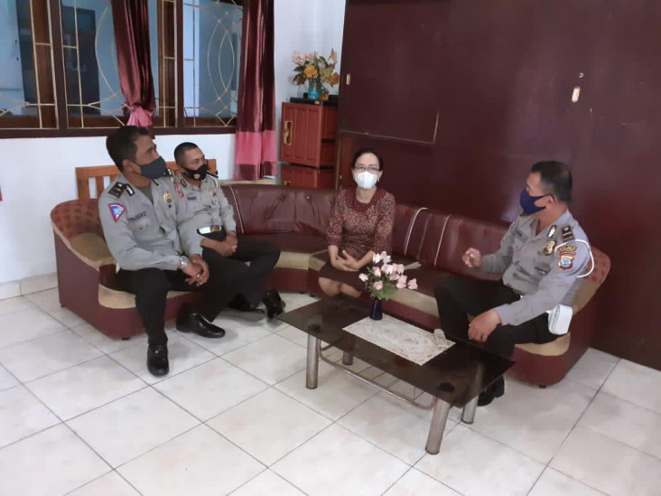 Jelang Natal, Masyarakat...