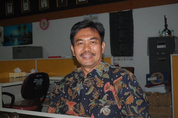 Nyanyian Hancurkan Risma...