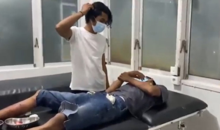 Ajak Anak Istri, Pencuri...