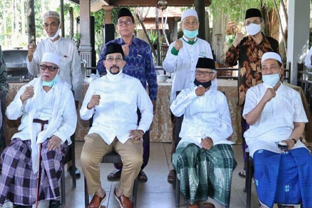 Dukung Machfud Arifin,...
