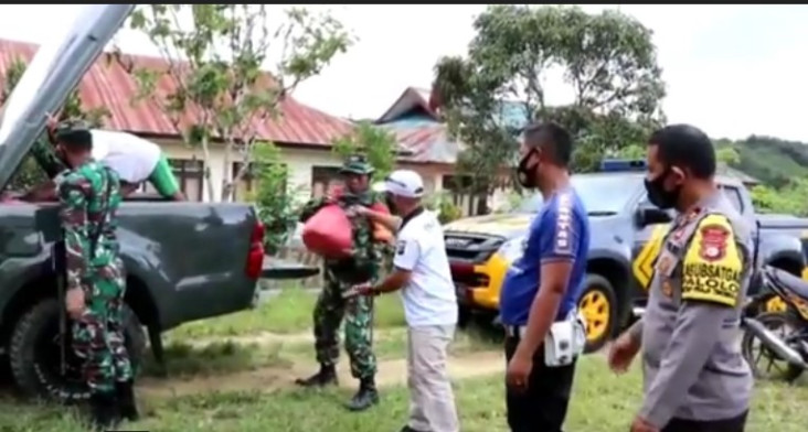 TNI dan Polri Beri Trauma...