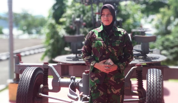 Ibu Dua Anak Anggota...