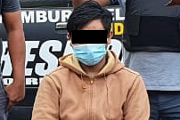 Baru Bebas, Pria Ini...