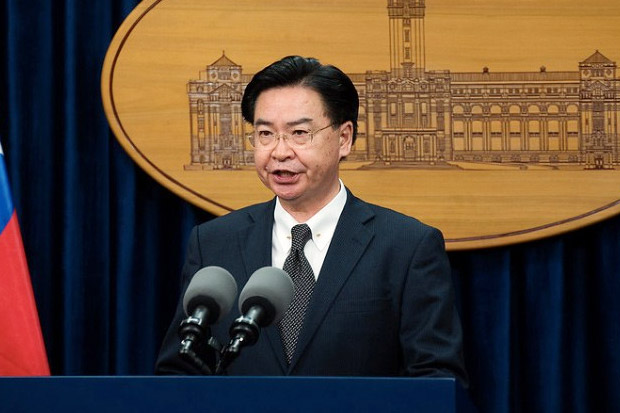 Bersitegang dengan China,...