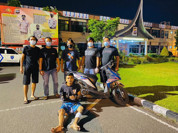 Raja Muda Ditembak Polisi...