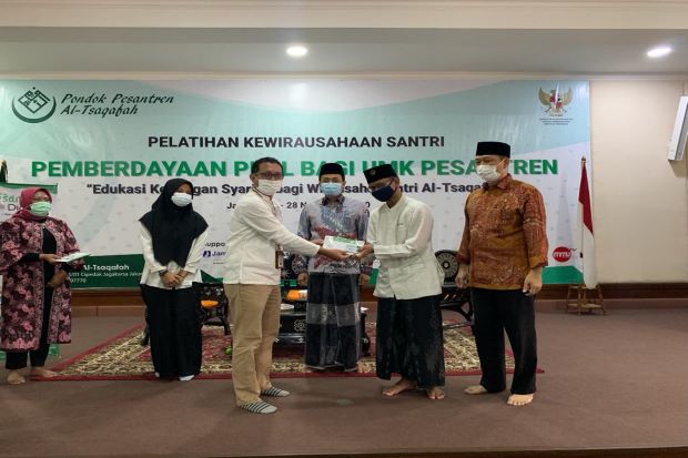 Dukung Jutaan Santri...
